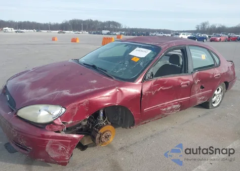 2004 Ford Taurus Ses z USA, uszkodzony, nr VIN 1FAFP55U24G198789